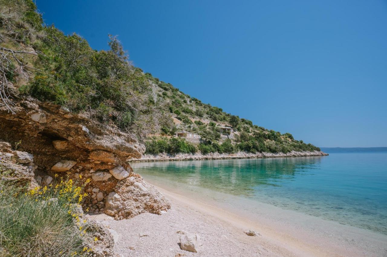 Hidden Gem By Nono Ban - Robinson Style Villa Bol Dış mekan fotoğraf