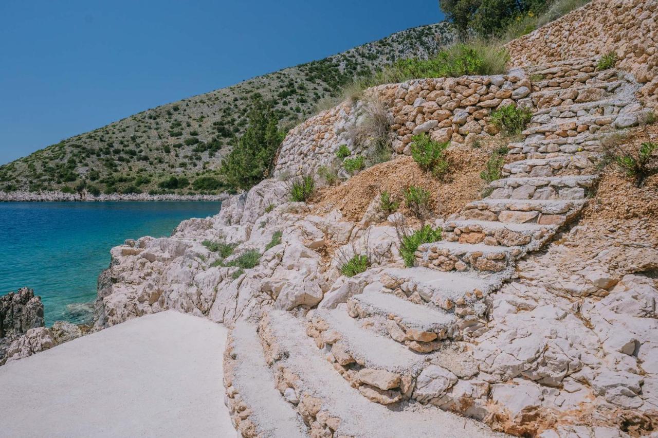 Hidden Gem By Nono Ban - Robinson Style Villa Bol Dış mekan fotoğraf