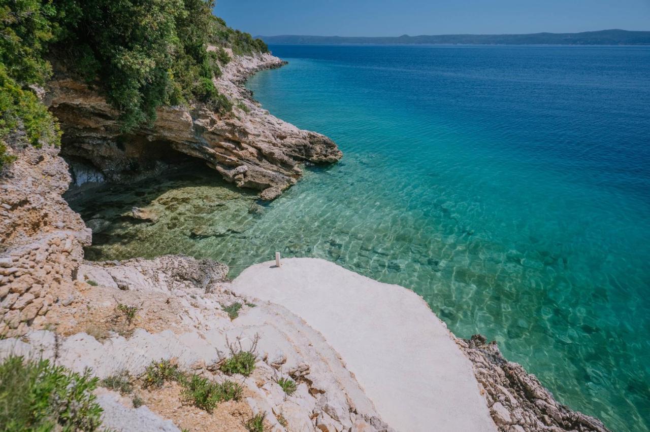 Hidden Gem By Nono Ban - Robinson Style Villa Bol Dış mekan fotoğraf