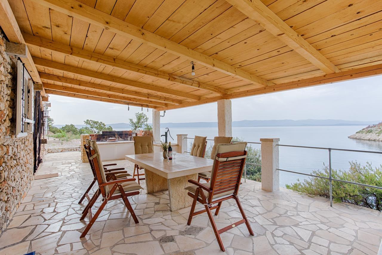 Hidden Gem By Nono Ban - Robinson Style Villa Bol Dış mekan fotoğraf