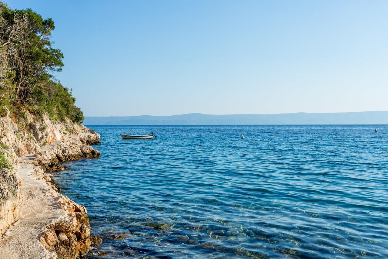 Hidden Gem By Nono Ban - Robinson Style Villa Bol Dış mekan fotoğraf