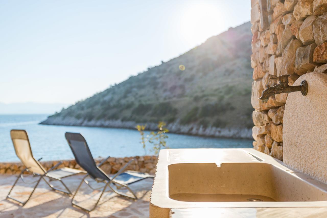 Hidden Gem By Nono Ban - Robinson Style Villa Bol Dış mekan fotoğraf